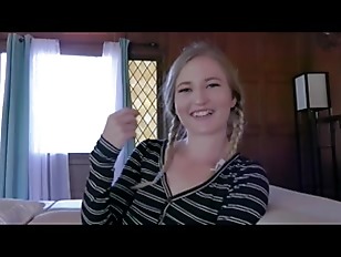 nerdy girl with a need for hard dominationdA4AFUh